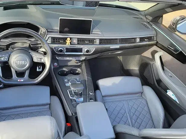 Audi S5 F5