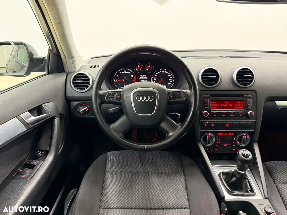 Audi A3 Sportback 8P 1.2 TFSI Attraction — imagine 6