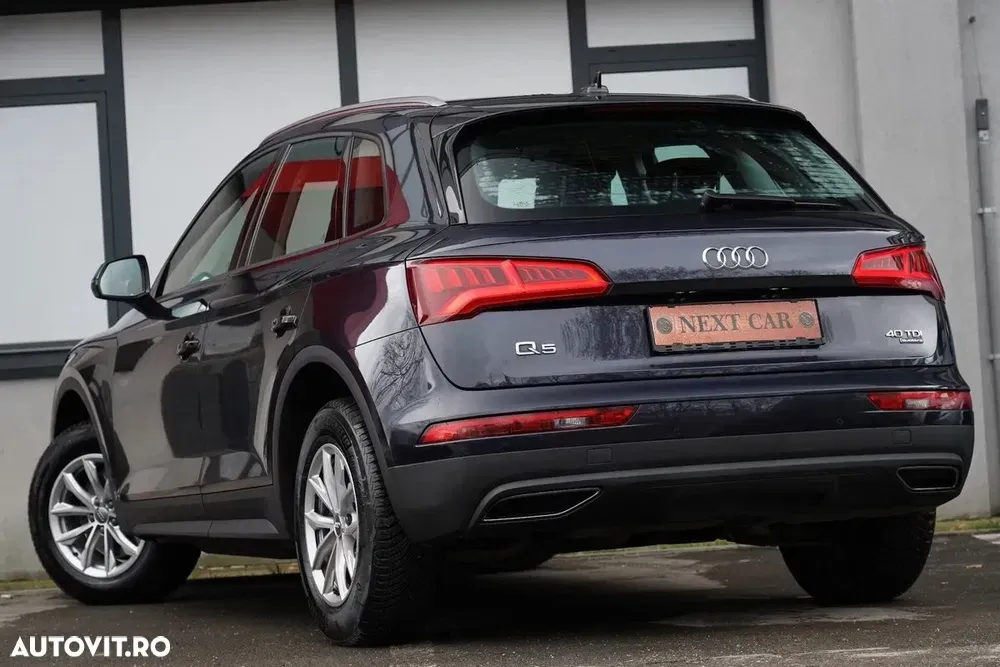 Audi Q5 40 TDI quattro S tronic design — imagine 3