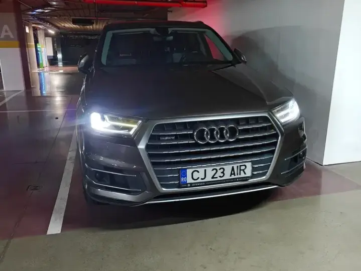 Audi Q7 4M