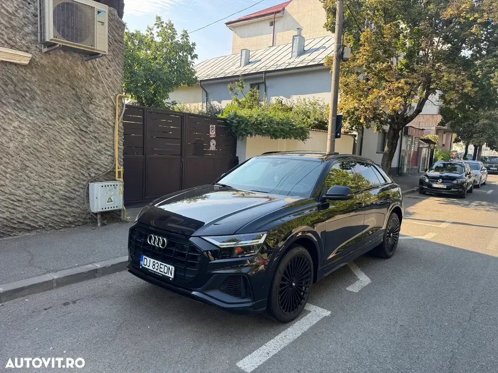 Audi Q8 SUV TFSI quattro 250 kW tiptronic S line business — imagine 2