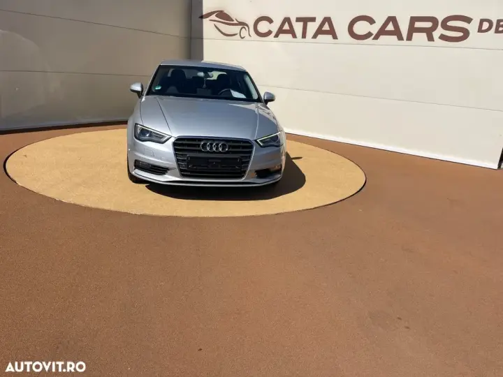 Audi A3 Limuzina 8V 1.4 TFSI Stronic Ambition