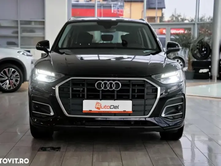 Audi Q5 50 TFSIe quattro S tronic S line business