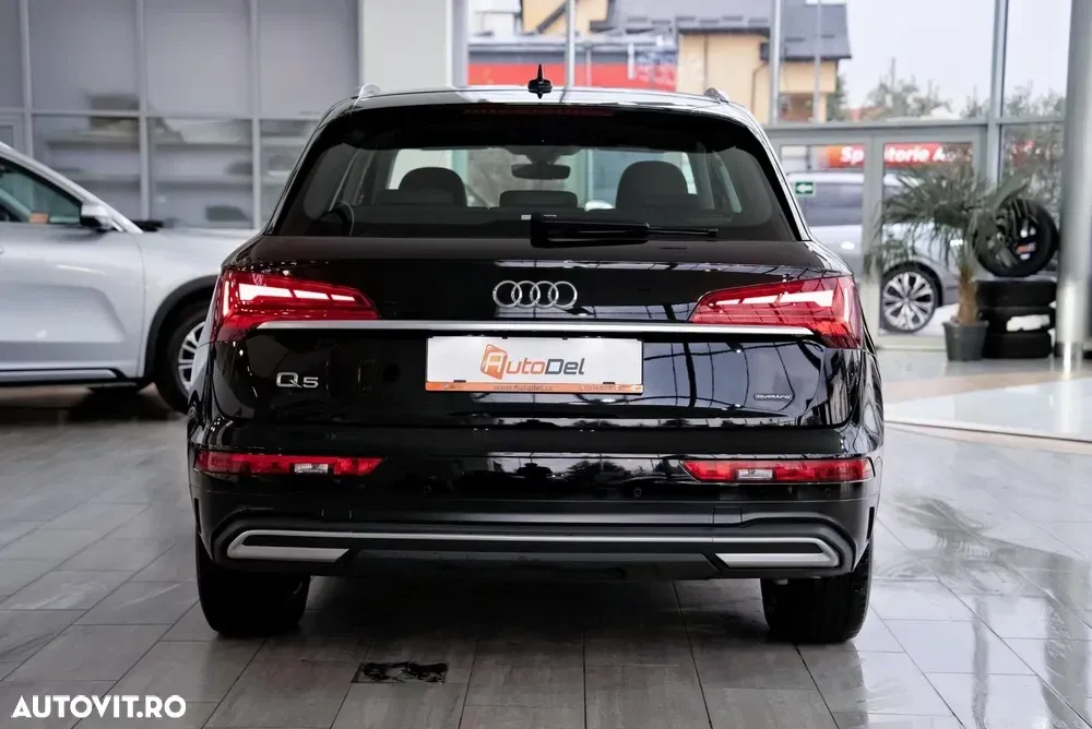 Audi Q5 50 TFSIe quattro S tronic S line business — imagine 6