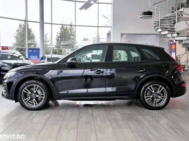 Audi Q5 50 TFSIe quattro S tronic S line business
