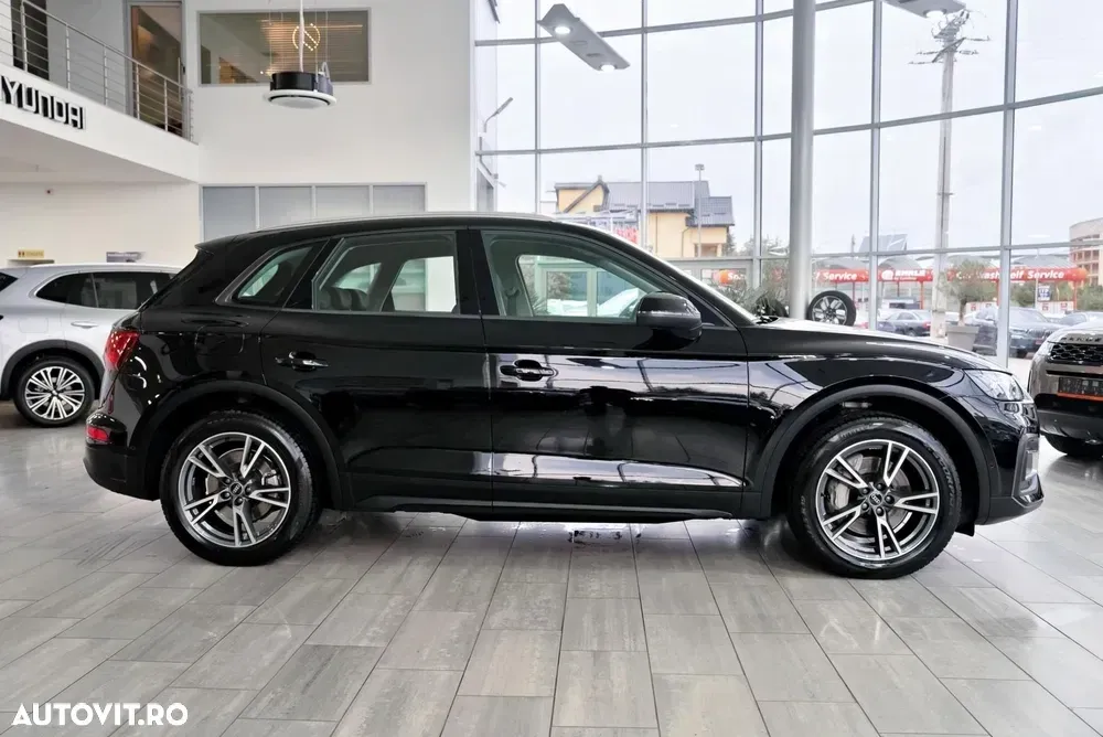 Audi Q5 50 TFSIe quattro S tronic S line business — imagine 4