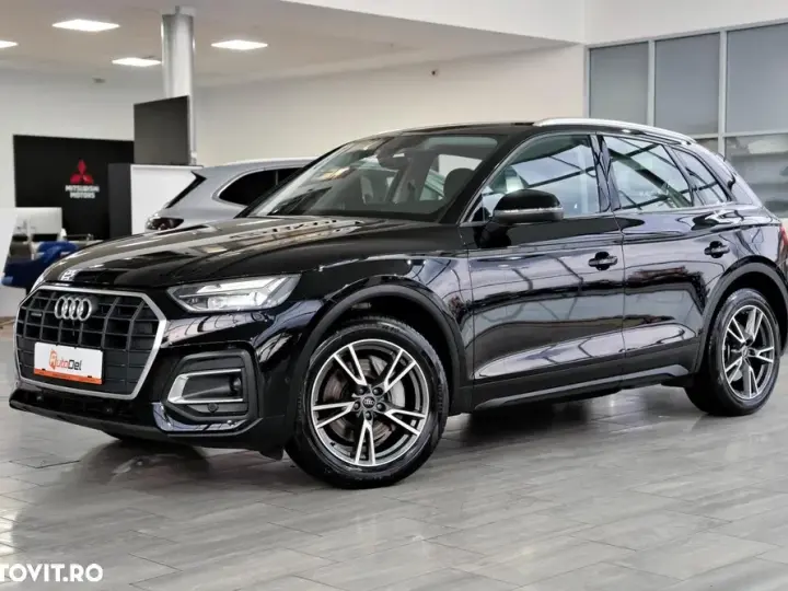 Audi Q5 50 TFSIe quattro S tronic S line business