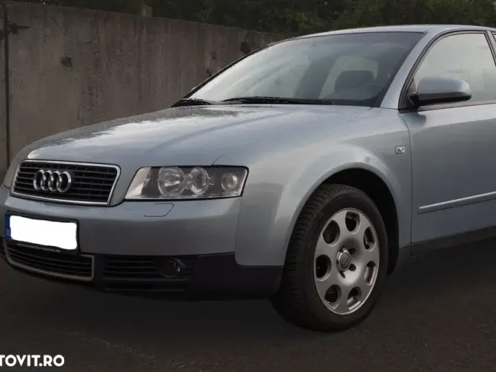 Audi A4 Limuzina