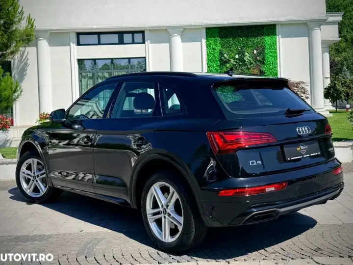 Audi Q5 FY 40 TDI quattro S tronic S line business