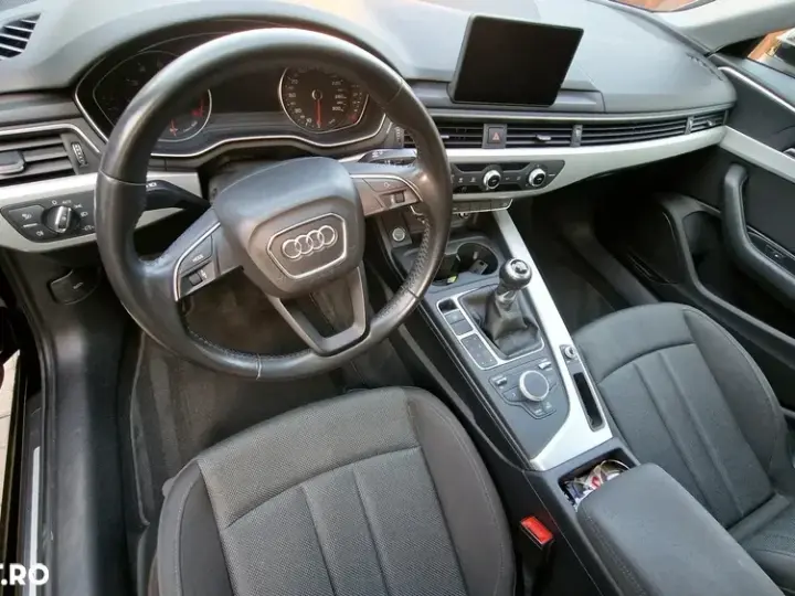 Audi A4 Limuzina B9