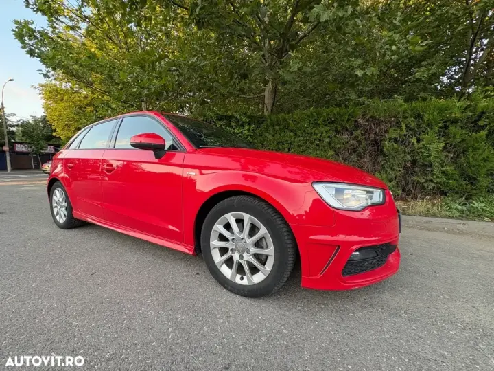 Audi A3 Sportback 8V 1.6 TDI S tronic S line Sportpaket