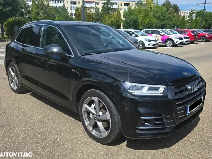 Audi Q5 FY 55 TFSI e quattro S tronic PHEV S Line