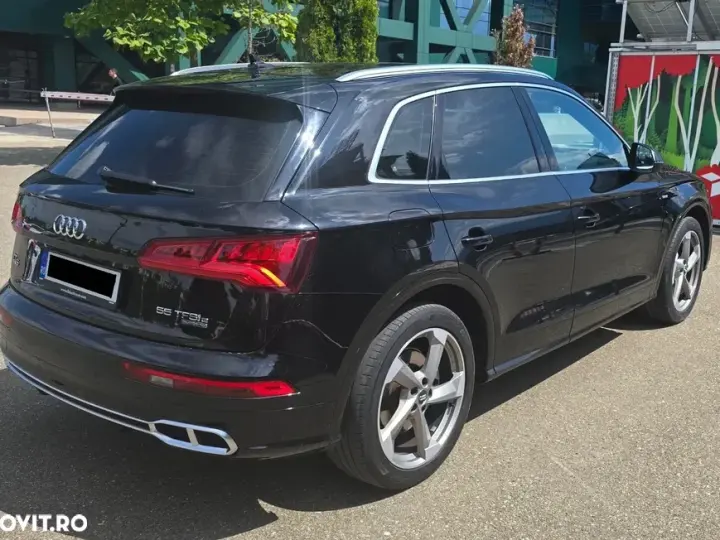 Audi Q5 FY 55 TFSI e quattro S tronic PHEV S Line
