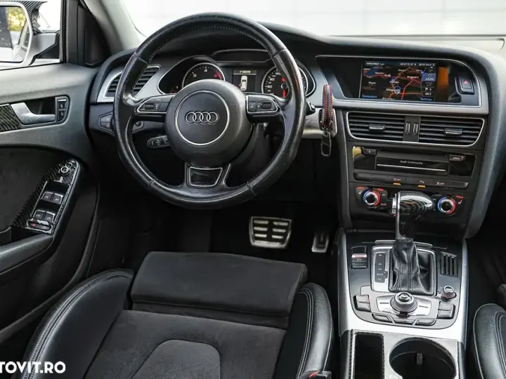 Audi A4 Avant 2.0 TDI DPF clean multitronic Ambiente