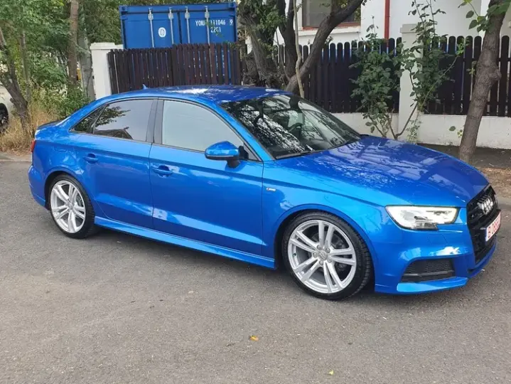 Audi A3 Limuzina 8V 2.0 TDI S tronic sport