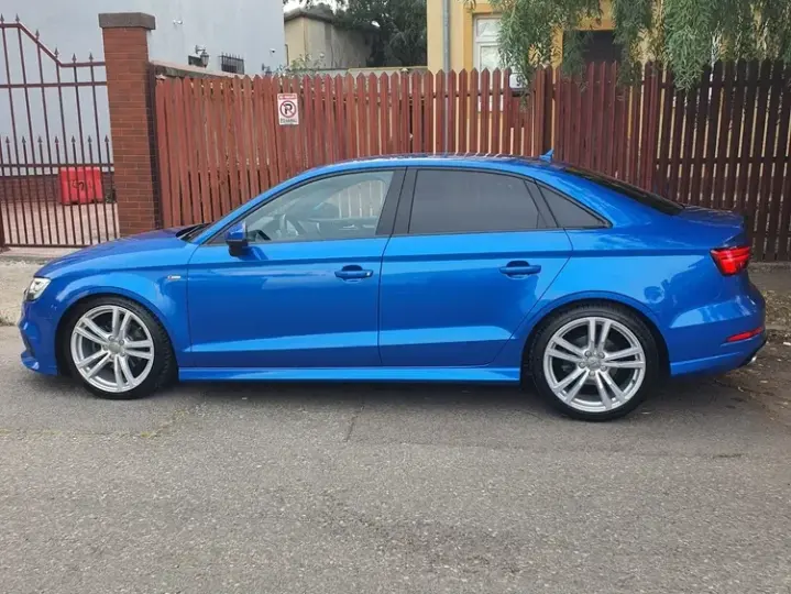 Audi A3 Limuzina 8V 2.0 TDI S tronic sport