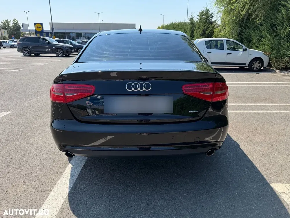 Audi A4 Limuzina B8 3.0 TDI DPF quattro S tronic S line Sportpaket — imagine 3
