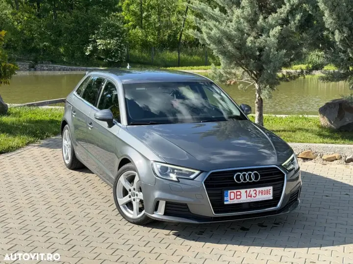 Audi A3 Sportback 8V 1.5 TFSI cylinder on demand S tronic design