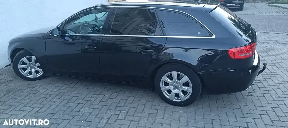 Audi A4 Avant B8 2.0 TDI — imagine 2