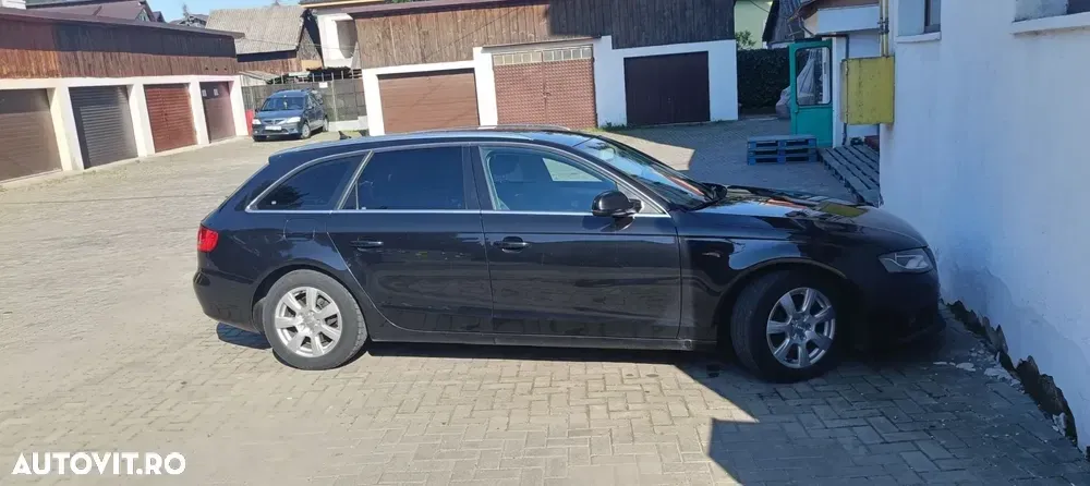 Audi A4 Avant B8 2.0 TDI — imagine 3