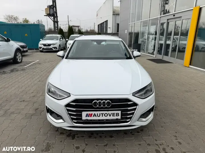Audi A4 Avant 30 TDI S tronic
