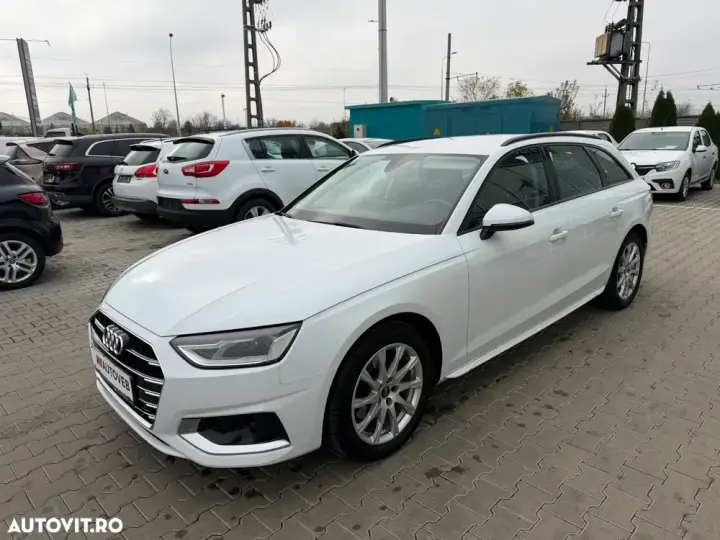Audi A4 Avant 30 TDI S tronic