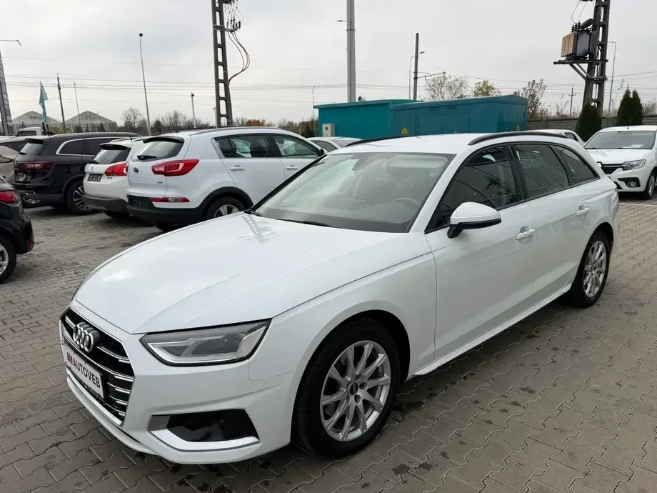 Audi A4 Avant 30 TDI S tronic — imagine 3