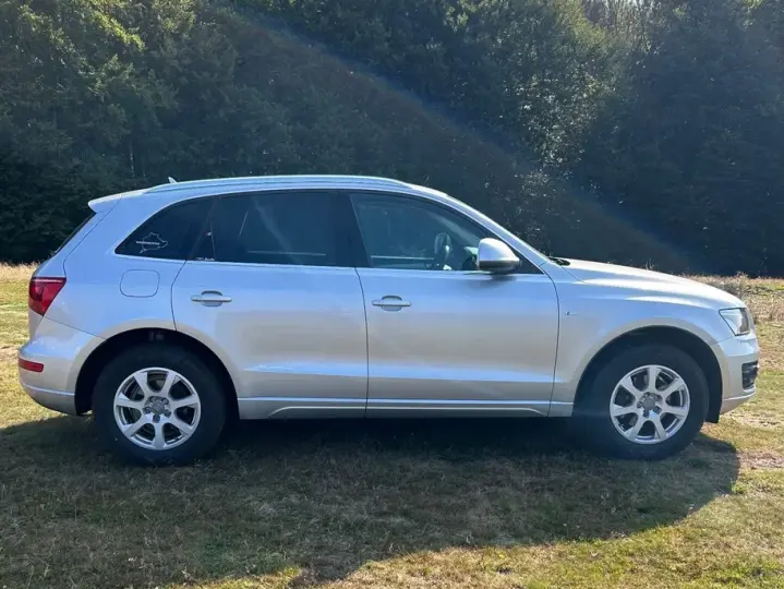 Audi Q5 8R 2.0 TDI Quattro S-Tronic