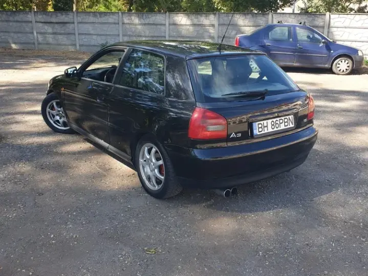 Audi A3 3-portiere 8L