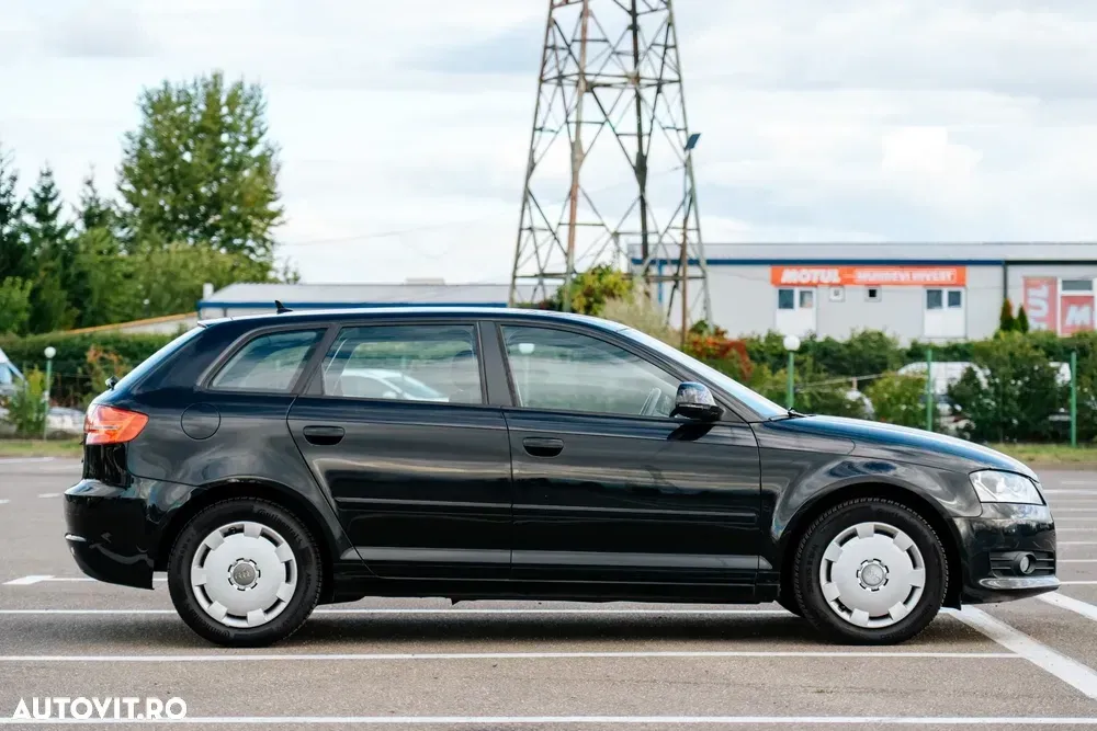 Audi A3 Sportback 8P — imagine 5