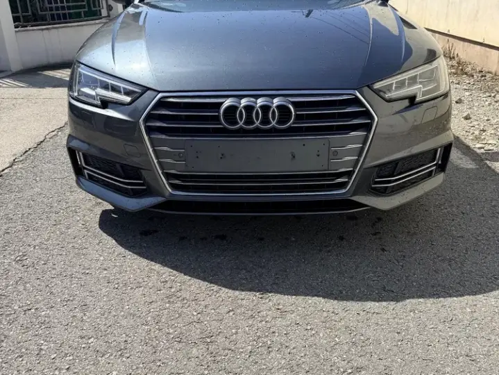 Audi A4 Limuzina 2.0 TDI S tronic Sport