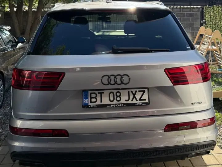 Audi Q7 4M