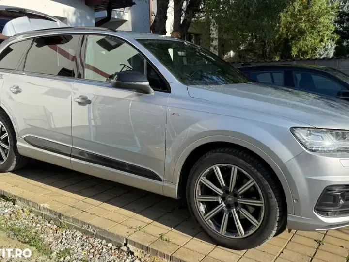 Audi Q7 4M