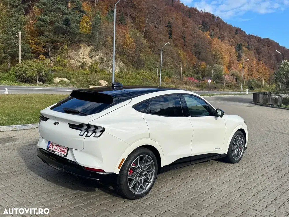 Ford Mustang Mach-E — imagine 2