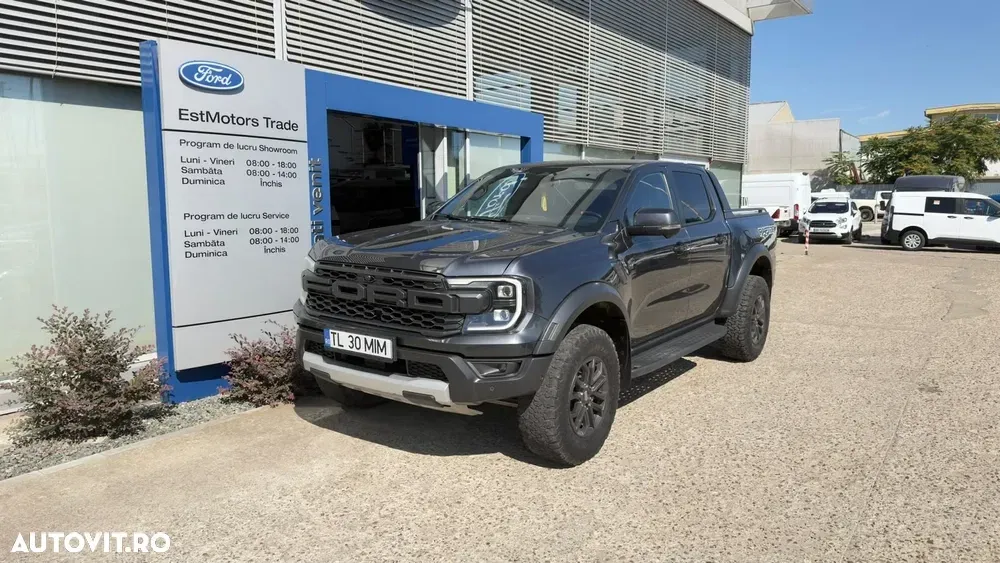 Ford Raptor — imagine 3