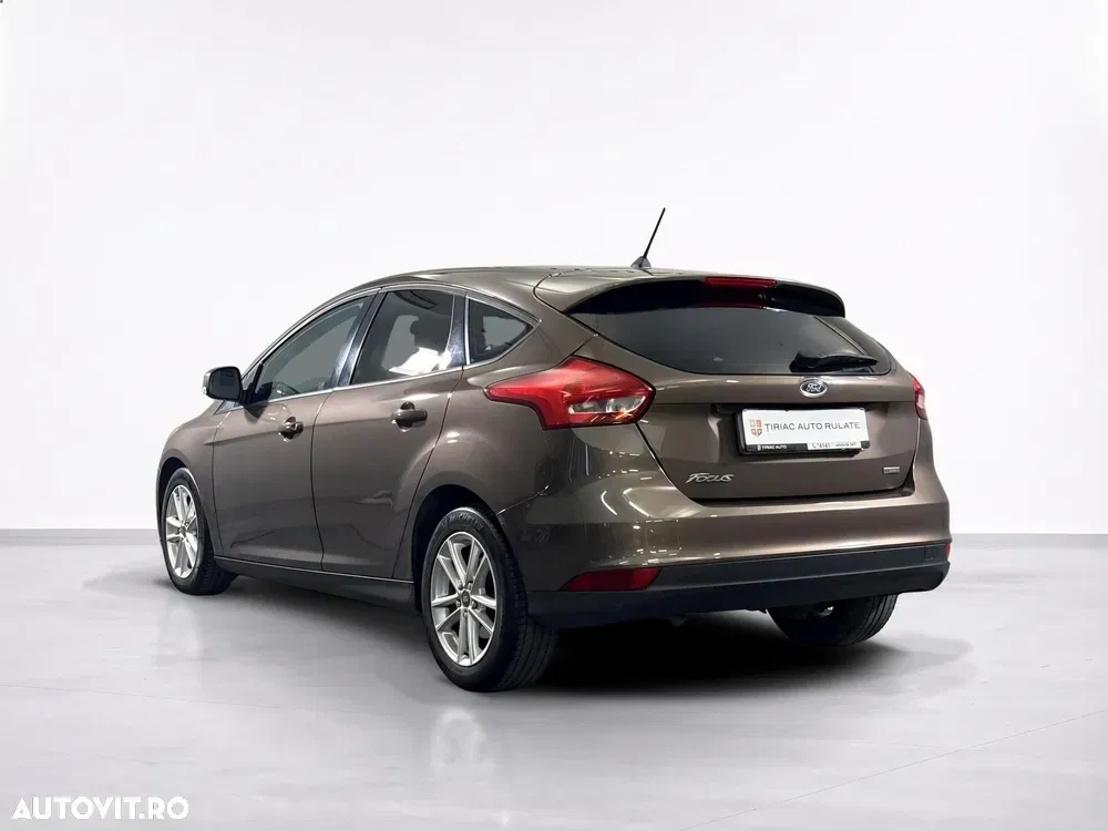 Ford Focus — imagine 3