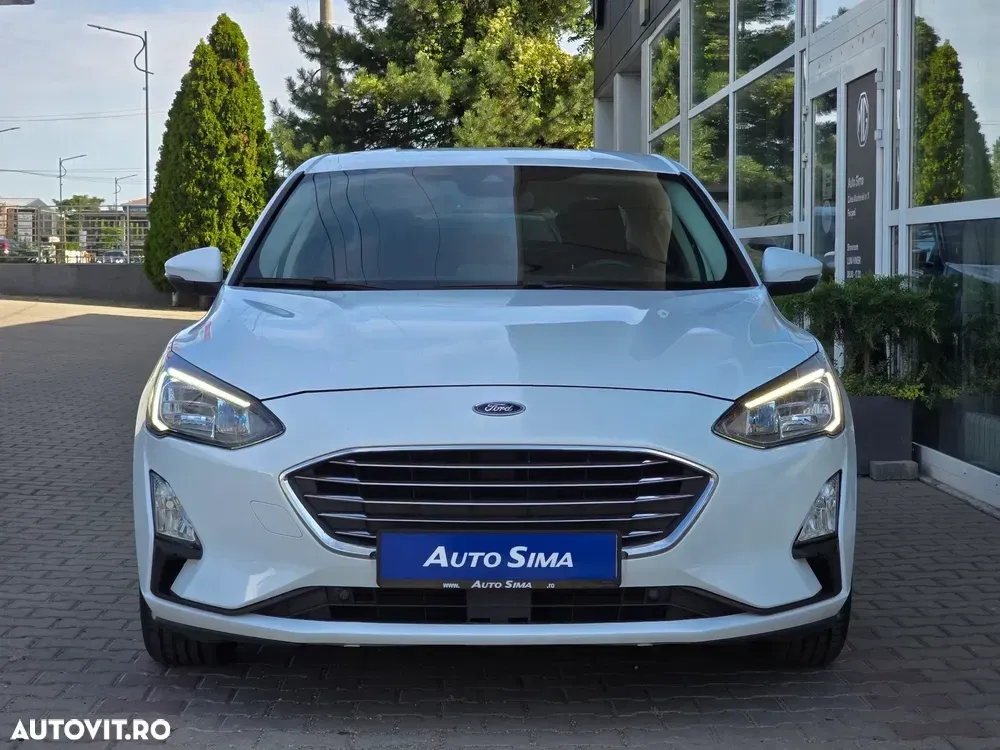 Ford Focus MK4 — imagine 3