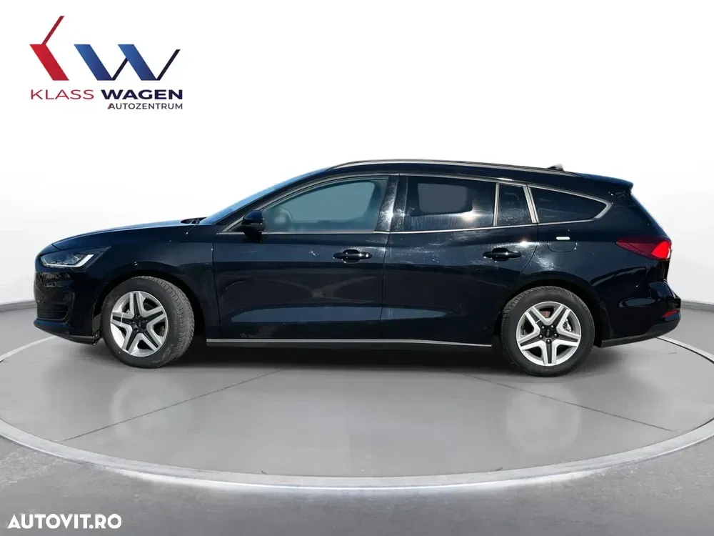 Ford Focus 1.0 EcoBoost Connected — imagine 4