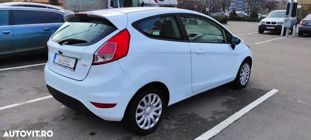 Ford Fiesta VII 1.4 TDCI Ambiente — imagine 6