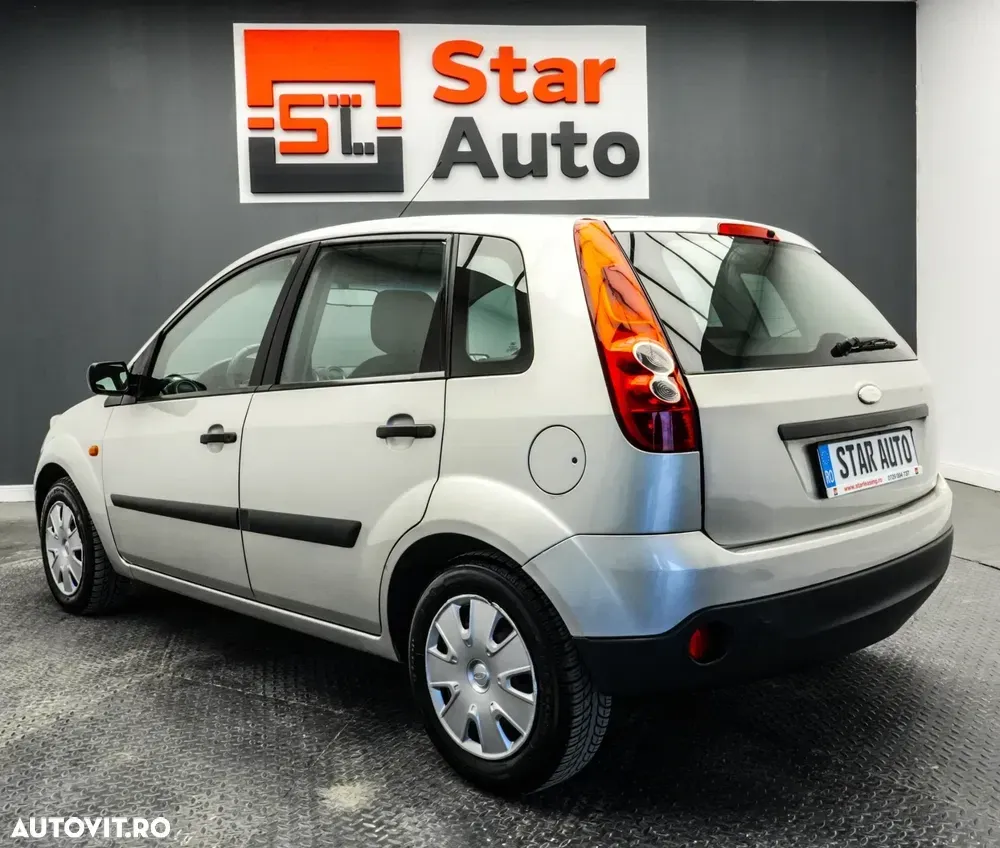 Ford Fiesta VI 1.4 TDCI Comfort — imagine 4