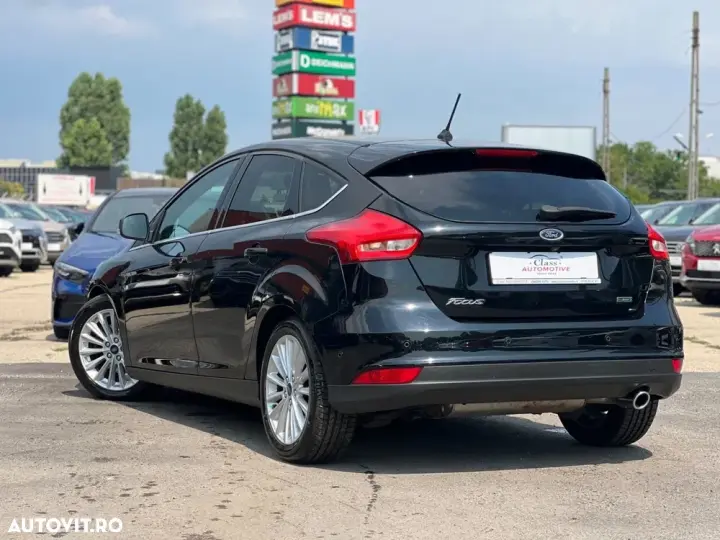 Ford Focus 1.5 EcoBoost Titanium Business