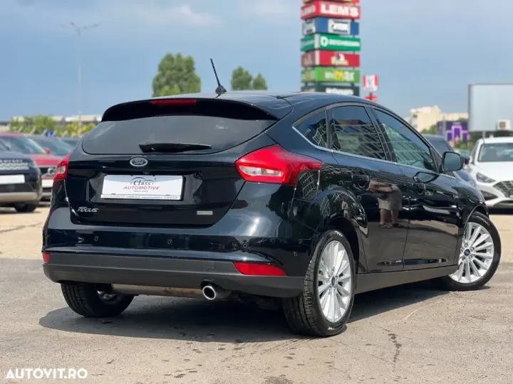 Ford Focus 1.5 EcoBoost Titanium Business