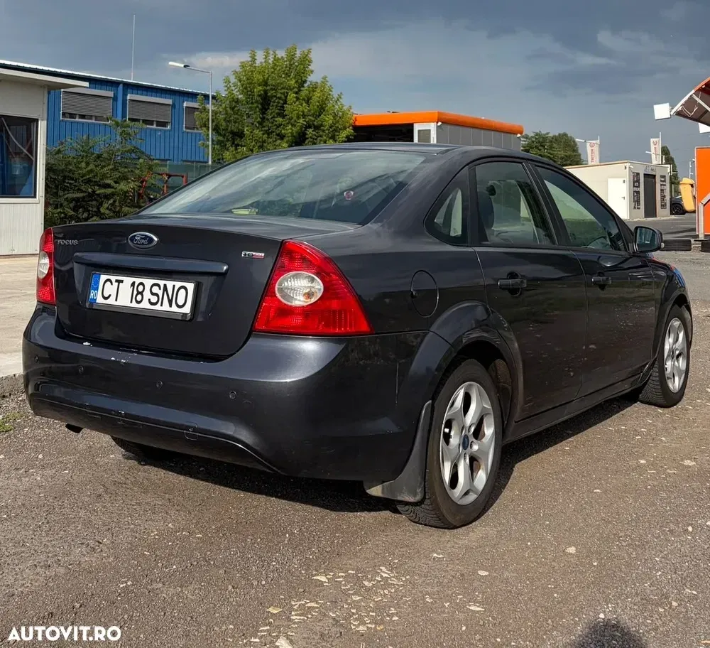 Ford Focus MK2 — imagine 3