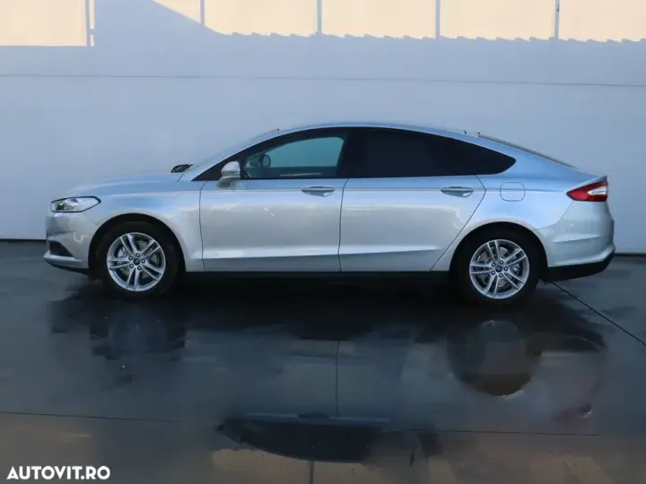Ford Mondeo 2.0 TDCi Powershift Trend