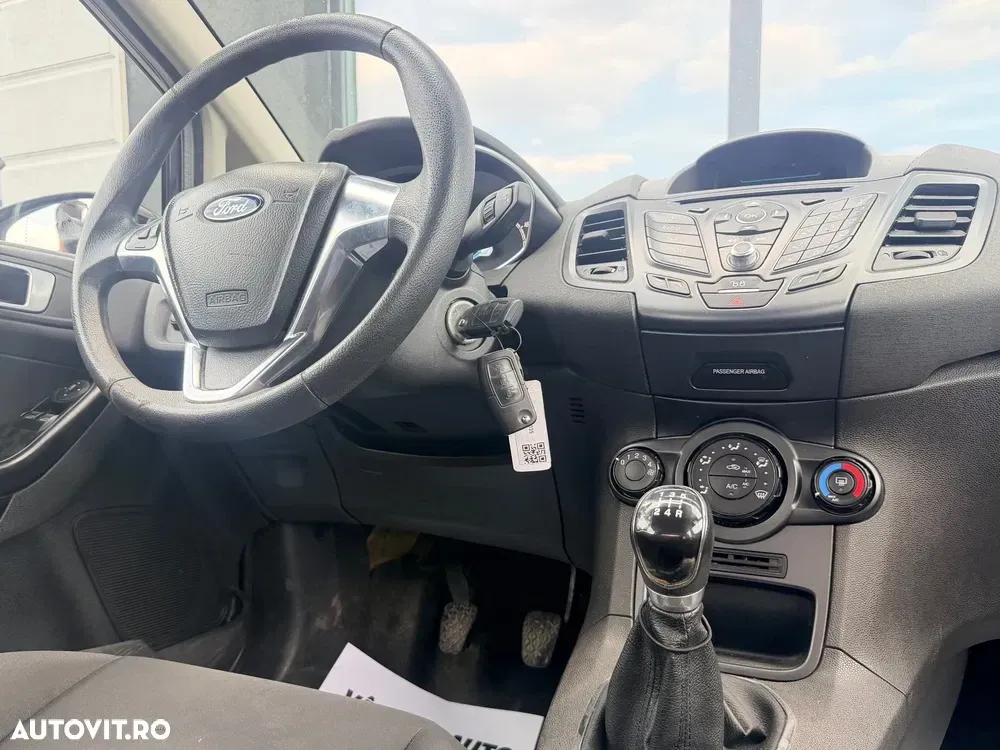 Ford Fiesta — imagine 5