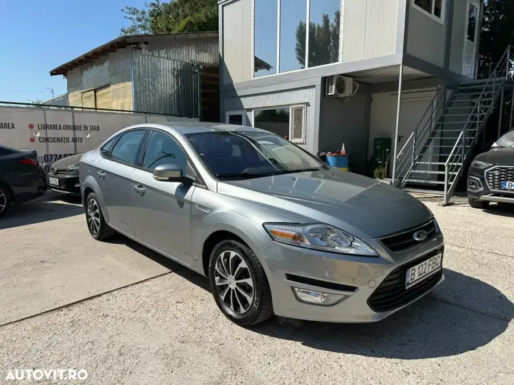 Ford Mondeo III 2.0 Duratorq TDCi Powershift Titanium