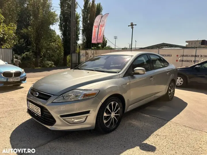 Ford Mondeo III 2.0 Duratorq TDCi Powershift Titanium