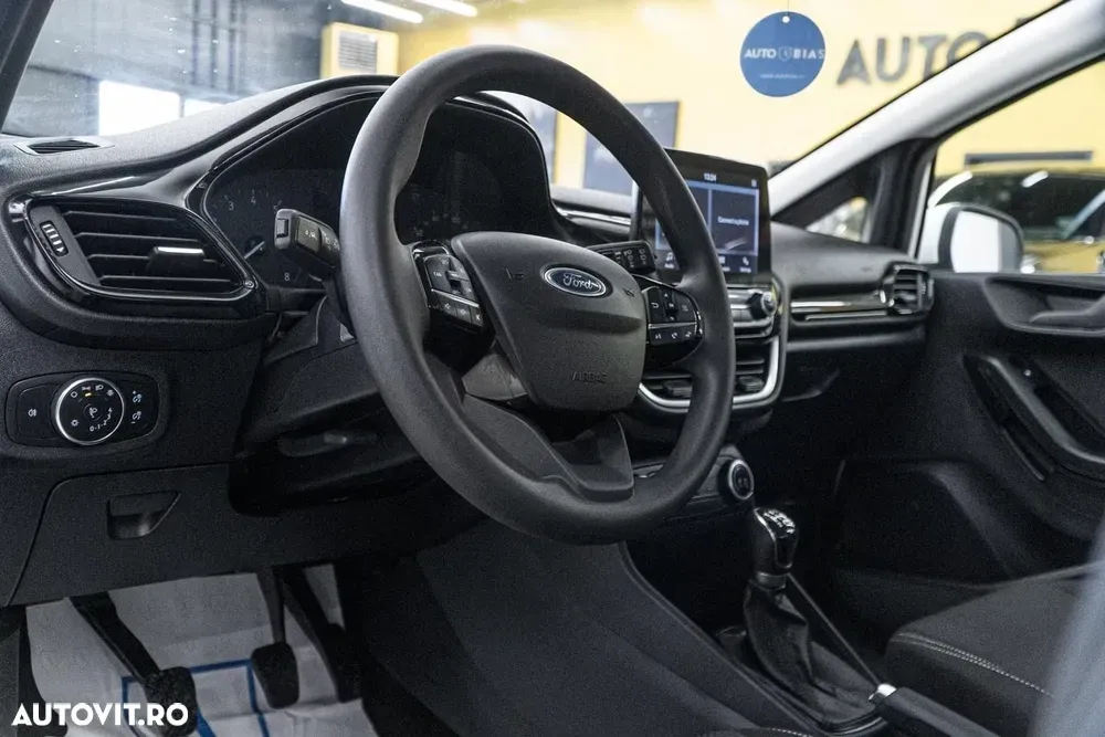 Ford Fiesta 1.1 Trend Connected — imagine 6