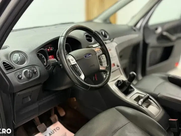 Ford Galaxy II 2.0 Ghia