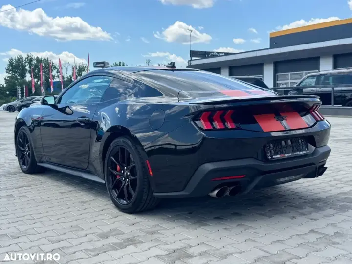 Ford Mustang VI 5.0 Ti-VCT V8 Aut. GT